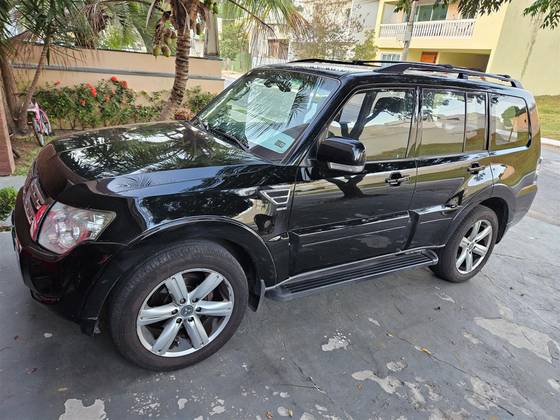 MITSUBISHI PAJERO FULL 3.2 HPE 4X4 16V TURBO INTERCOOLER DIESEL 4P AUTOMÁTICO MITSUBISHI PAJERO FULL 3.2 HPE 4X4 16V TURBO INTERCOOLER DIESEL 4P AUTOMÁTICO